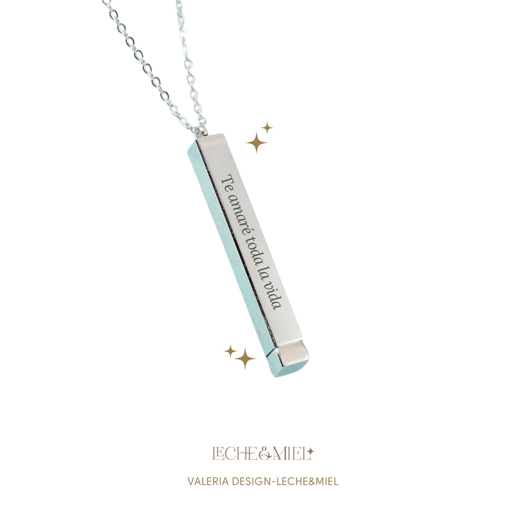 Cadena con dije rectangular