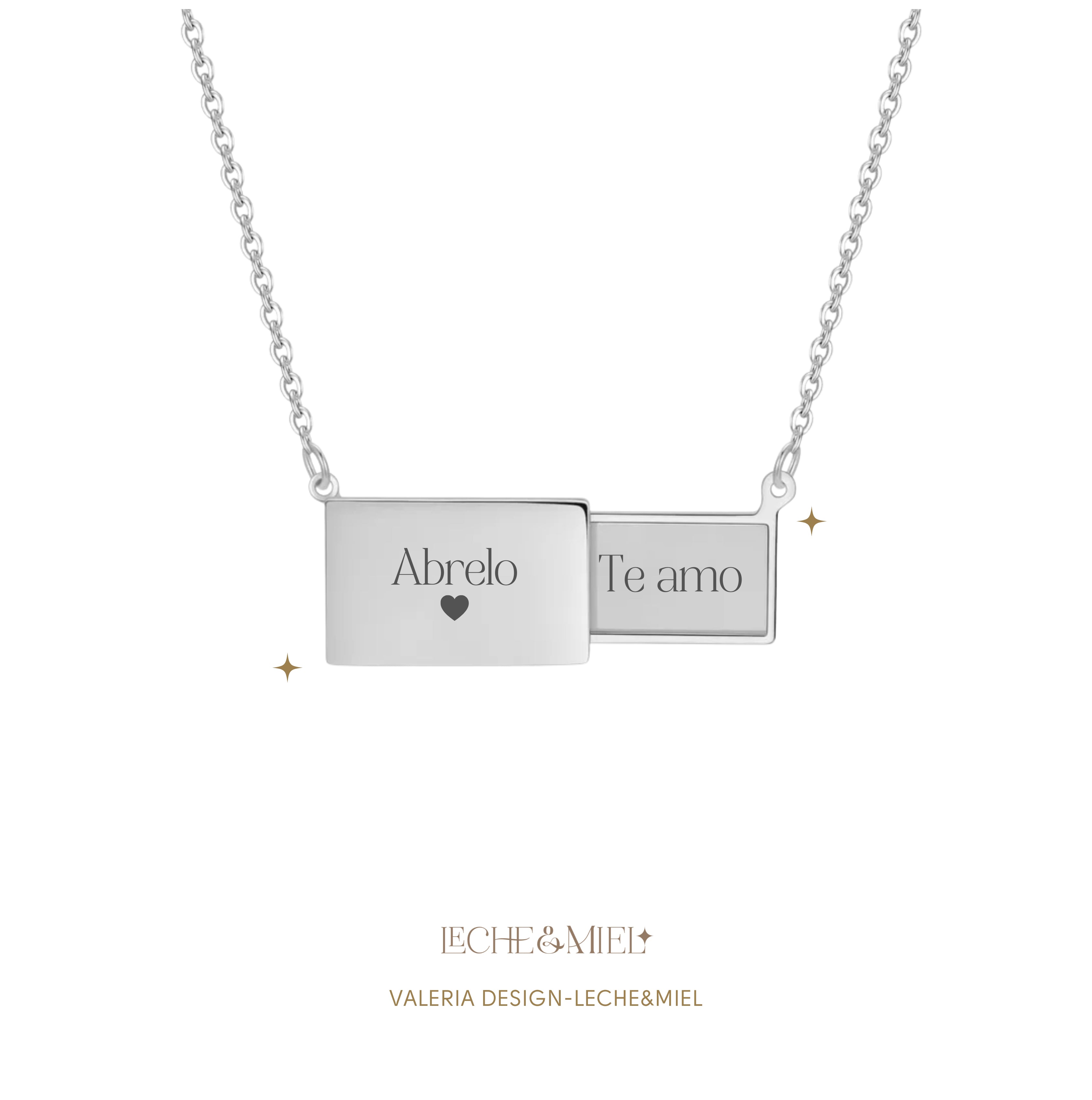 Cadena con colgante en forma de carta